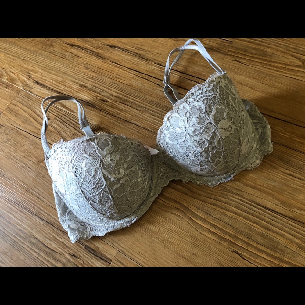VS PINK bra